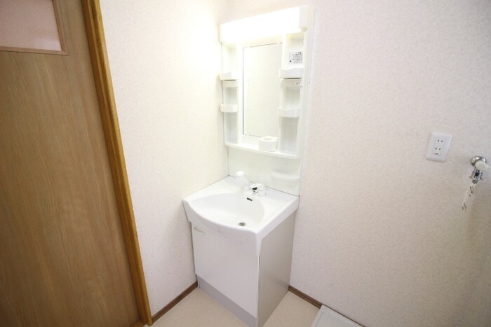 物件内観写真6　(洗面)