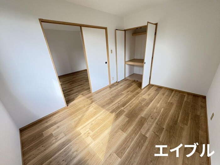 物件内観写真9　(居室)