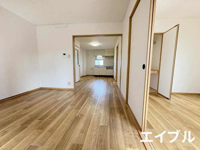 物件内観写真18　(居室)