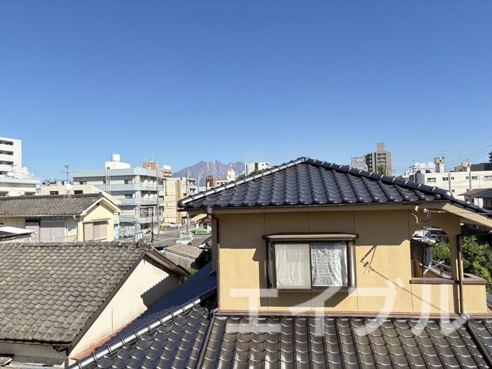 物件内観写真13　(室内からの展望)