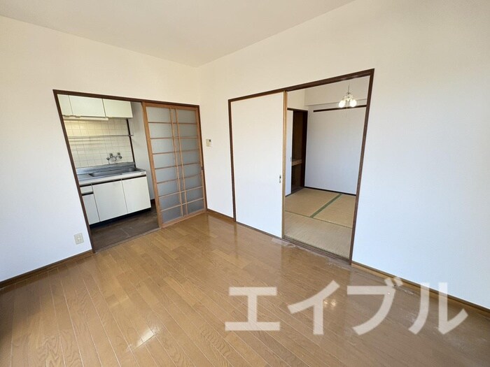 物件内観写真19　(居室)