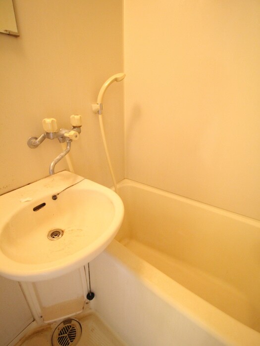 物件内観写真8　(バス／シャワールーム等)