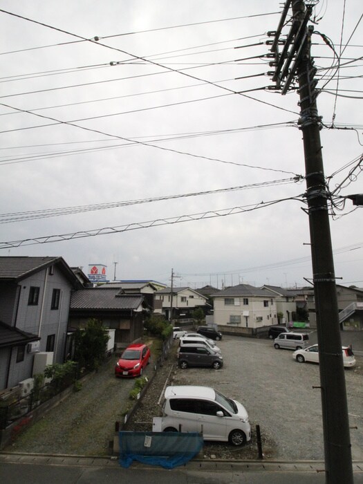 物件内観写真13　(室内からの展望)