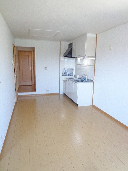 物件内観写真4　(居室)