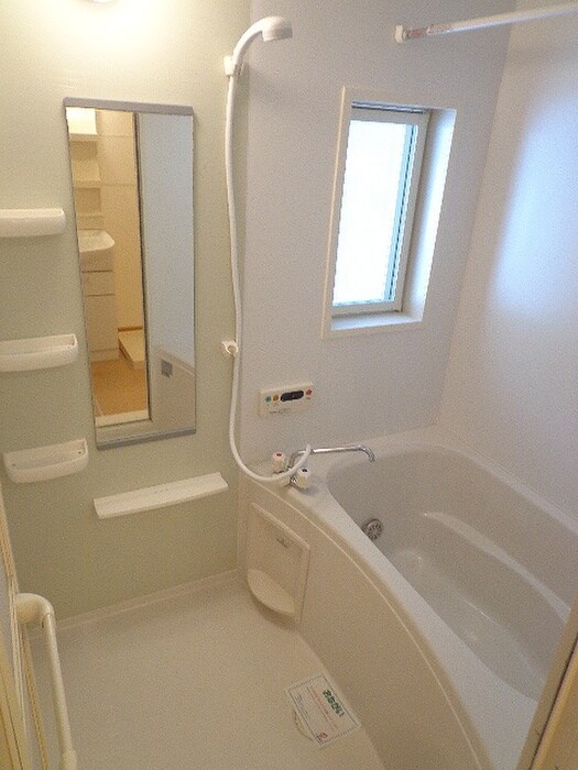 物件内観写真7　(バス／シャワールーム等)