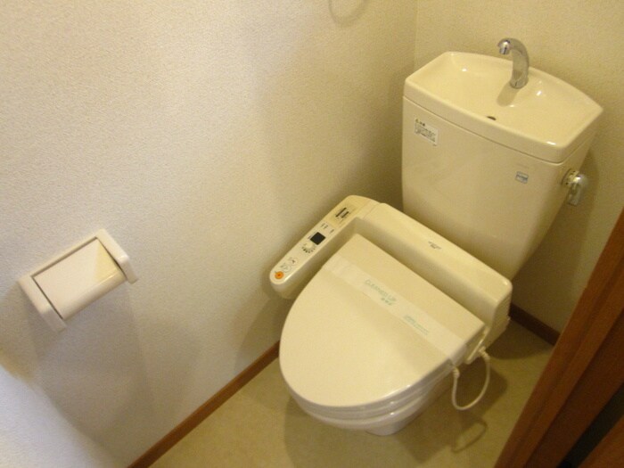 物件内観写真16　(トイレ)