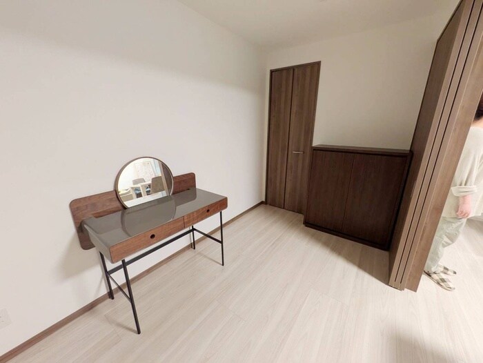 物件内観写真18　(居室)