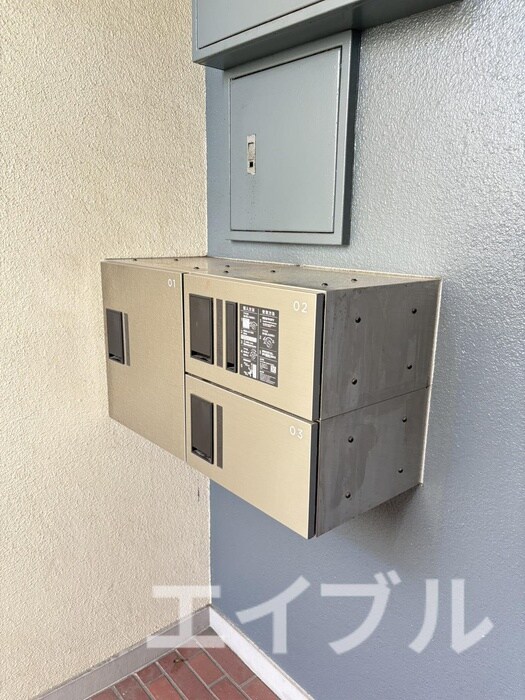 物件外観写真4　(建物設備)