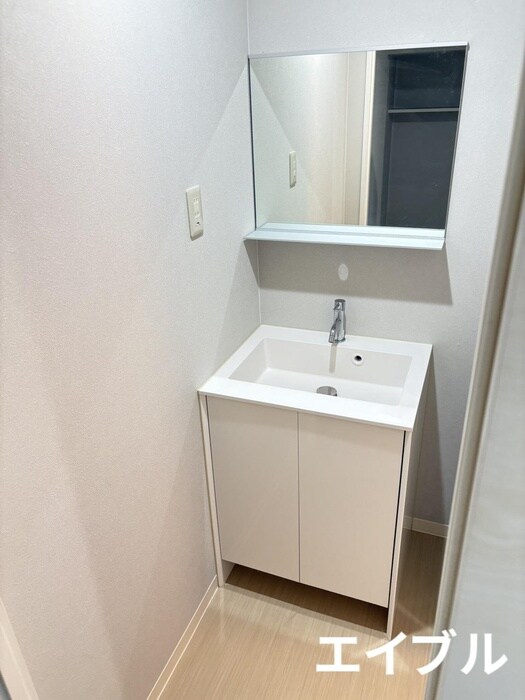 物件内観写真11　(洗面)