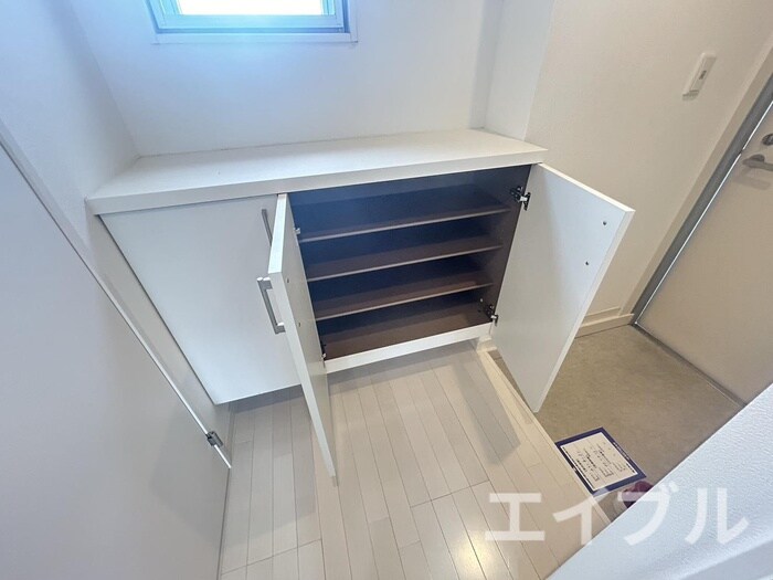 物件内観写真16　(靴箱)