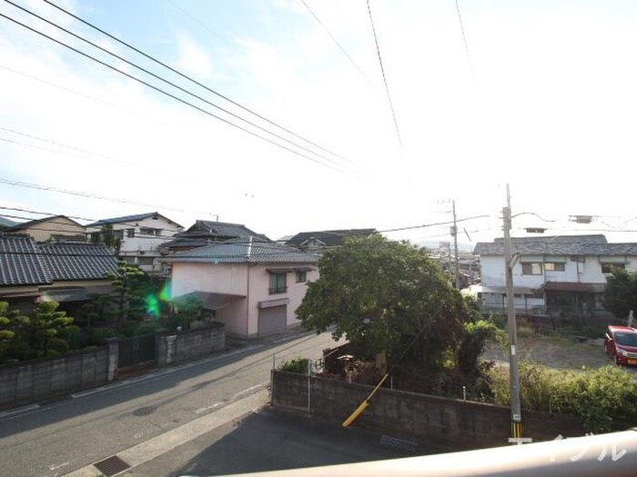 物件内観写真17　(室内からの展望)