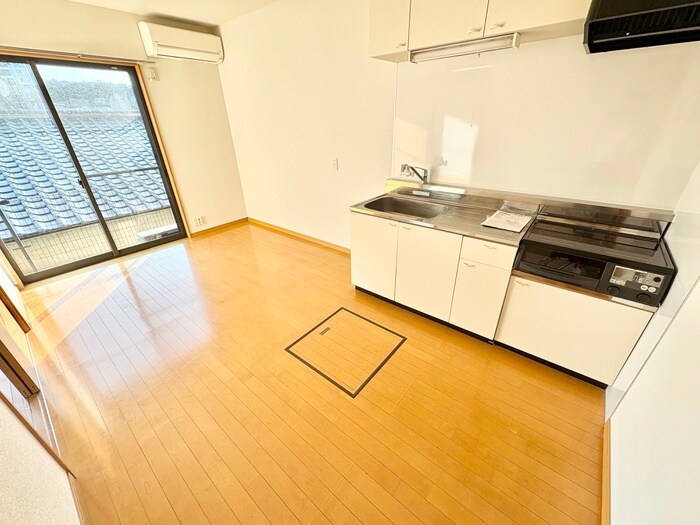 物件内観写真5　(居室)