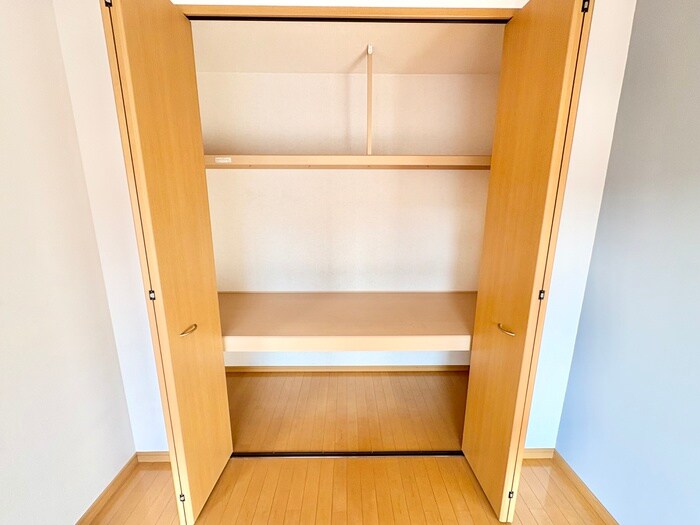 物件内観写真10　(収納)