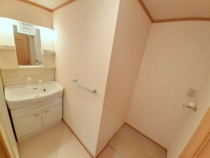 物件内観写真10　(洗面)