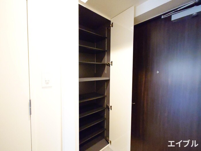 物件内観写真14　(靴箱)