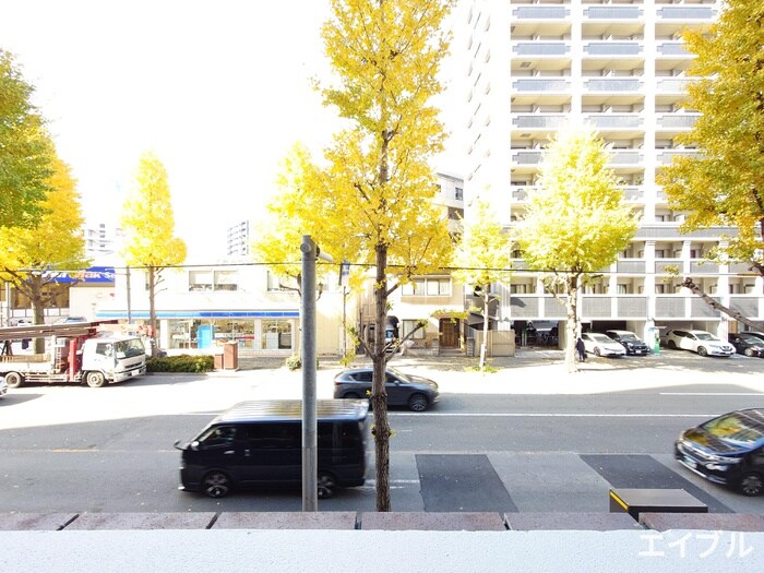 物件内観写真21　(室内からの展望)