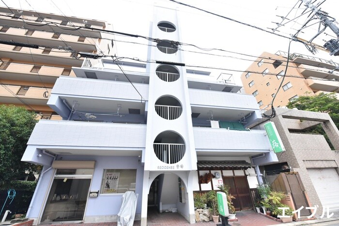 レジデンス秀峰の外観写真