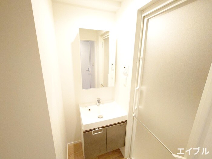 物件内観写真9　(洗面)