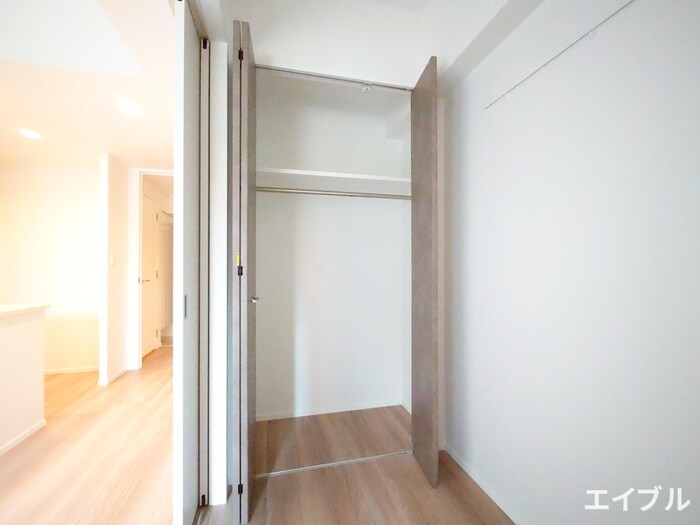 物件内観写真12　(収納)