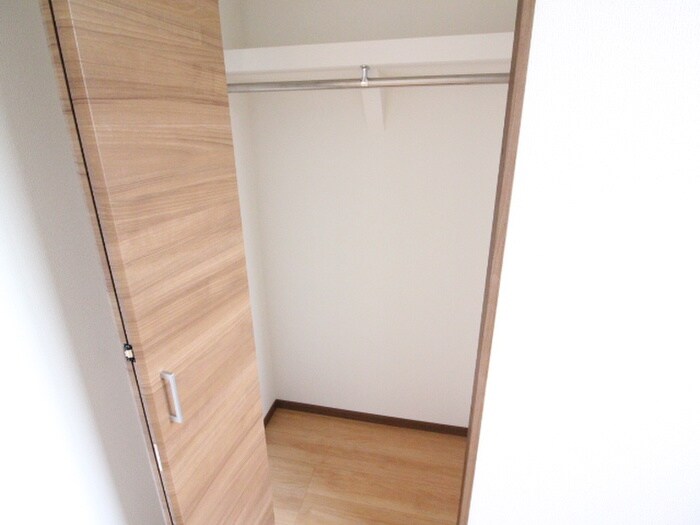 物件内観写真10　(収納)