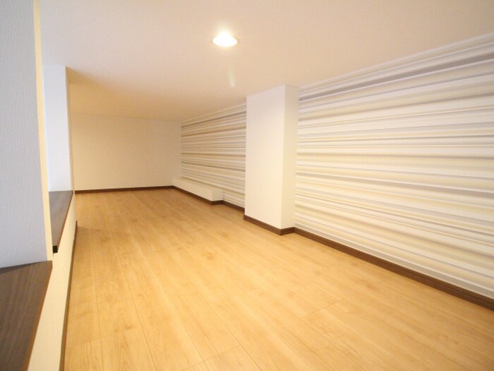 物件内観写真11　(ロフト)