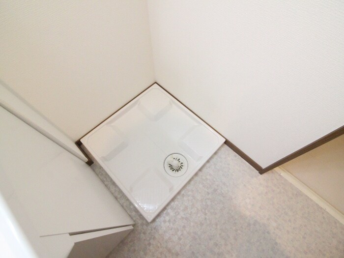 物件内観写真22　(洗濯機置場)