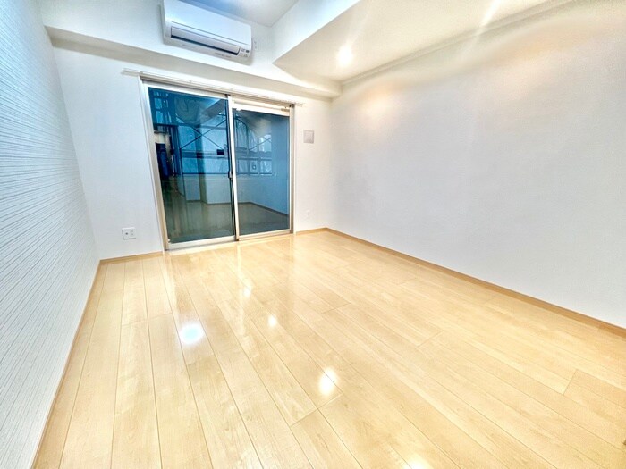 物件内観写真4　(居室)