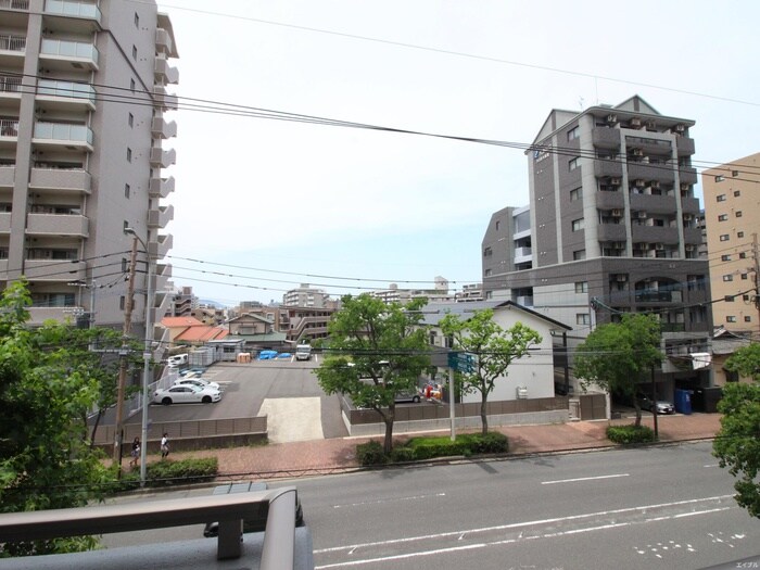 物件内観写真15　(室内からの展望)