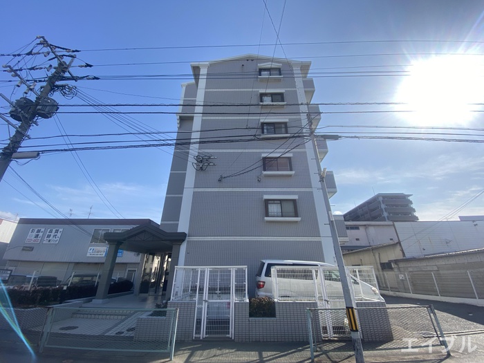 サクセス諸岡