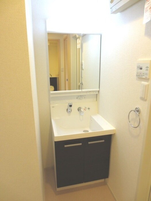 物件内観写真14　(洗面)