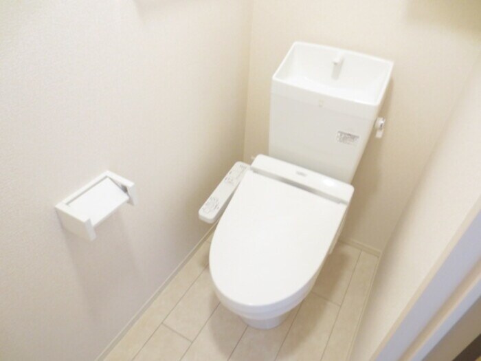 物件内観写真7　(トイレ)