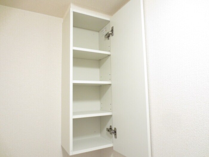 物件内観写真11　(収納)