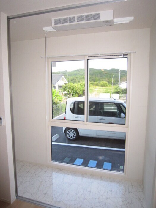 物件内観写真16　(ベランダ・バルコニー)