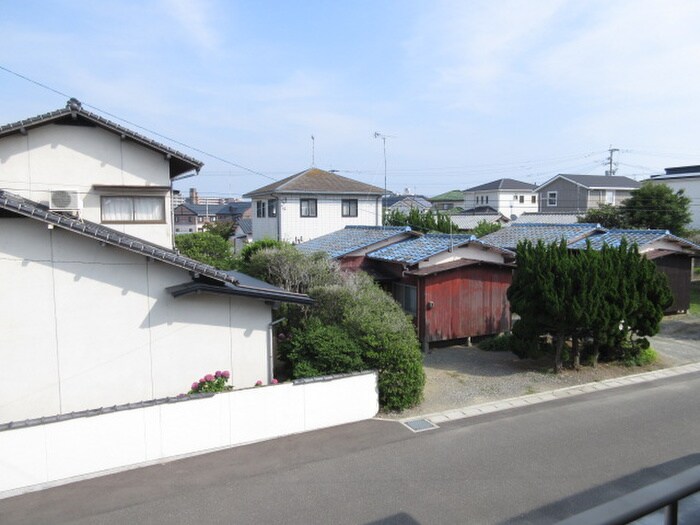 物件内観写真20　(室内からの展望)