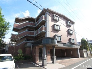 シャン・ド・フルール外観写真