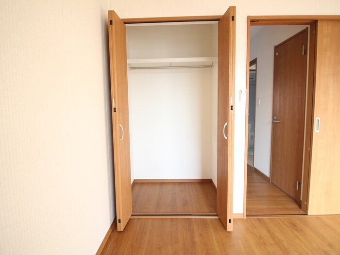 物件内観写真15　(収納)
