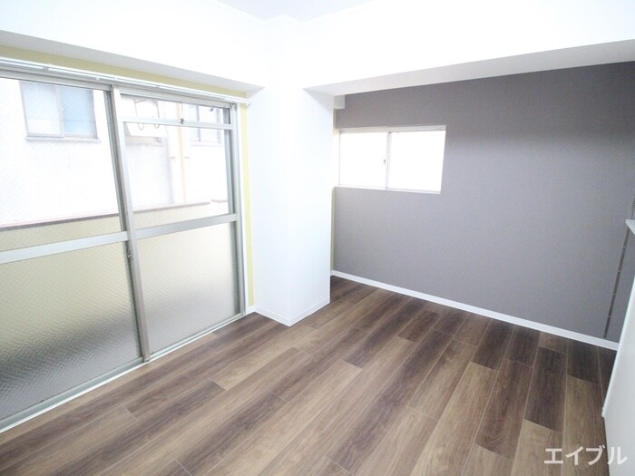 物件内観写真6　(居室)