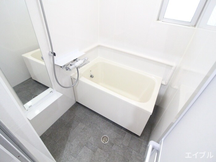 物件内観写真8　(バス／シャワールーム等)