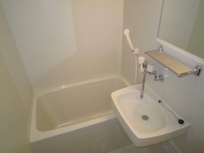物件内観写真7　(バス／シャワールーム等)
