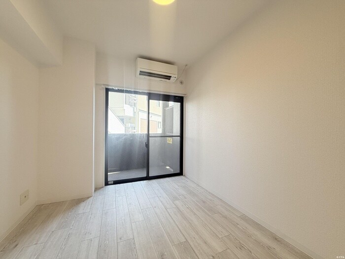 物件内観写真11　(居室)