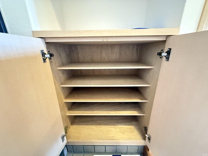 物件内観写真19　(靴箱)