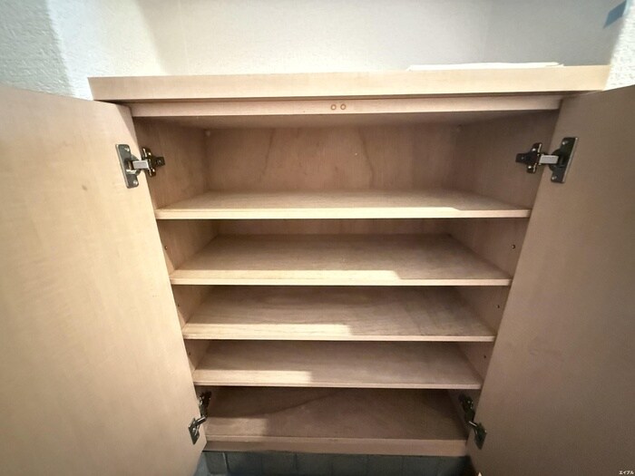 物件内観写真19　(靴箱)