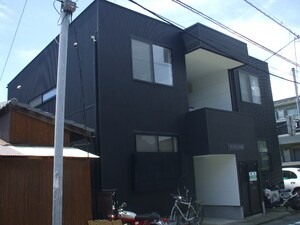 セラヴィ千歳外観写真