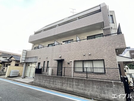 レクサス外観写真