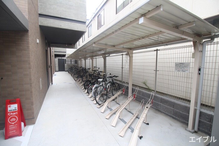 物件外観写真3　(駐輪場)