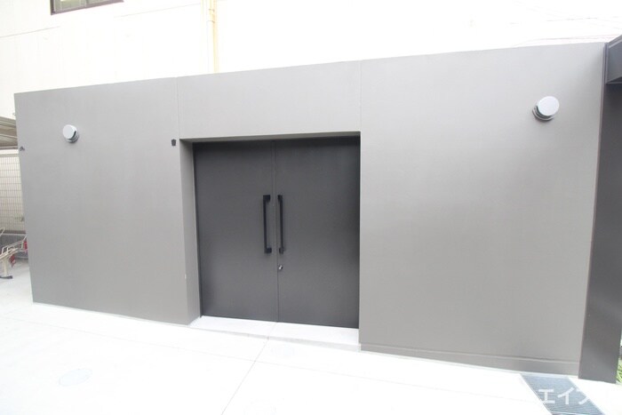 物件外観写真4　(建物設備)