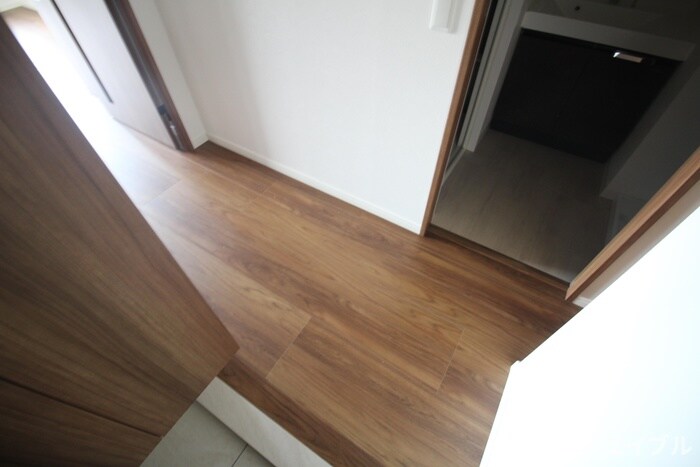 物件内観写真17　(廊下)