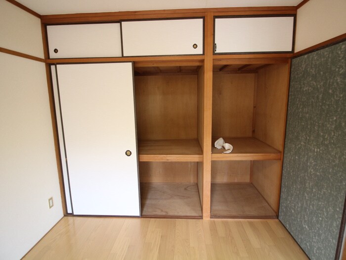 物件内観写真13　(収納)