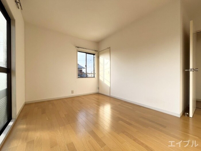 物件内観写真7　(居室)