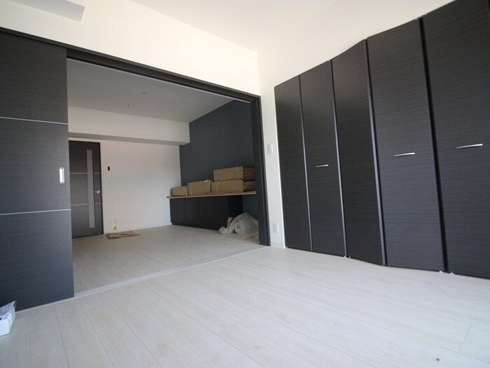 物件内観写真10　(居室)